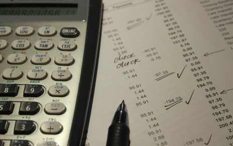 Jak obliczyć podatek VAT?